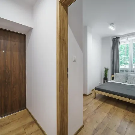 Διαμέρισμα Apartament Srodmiescie Ράντομ